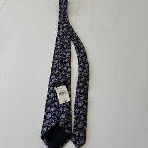 New Valentino men’s tie
